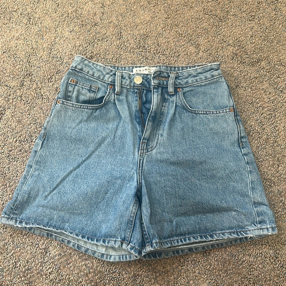 Denim&co. Light wash vintage Jean shorts